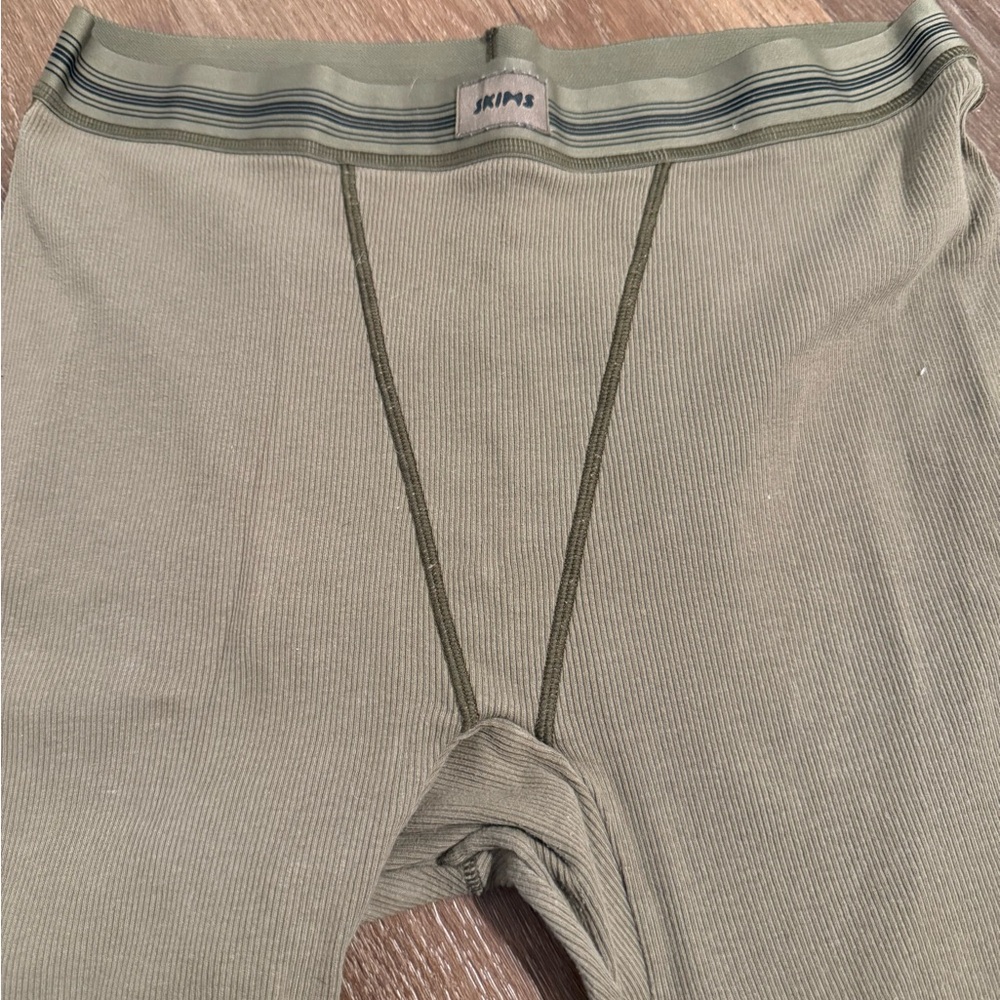SKIMS ribbed leggings